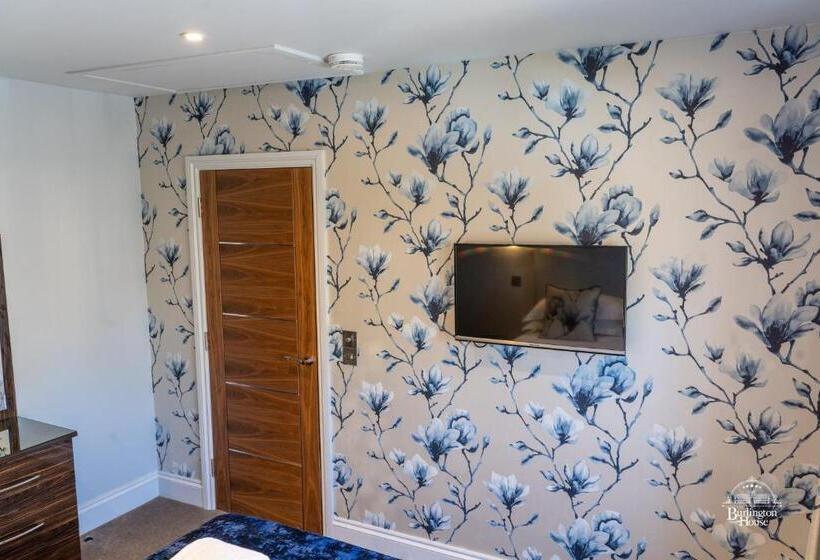 침실 2개 아파트, Burlington House