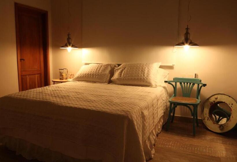 اتاق لوکس, Casa Sucre