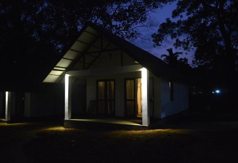 غرفة ديلوكس, The Countryside Udawalawe