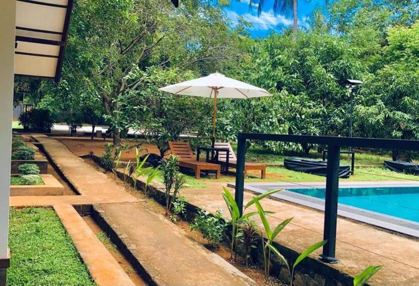 غرفة ديلوكس, The Countryside Udawalawe