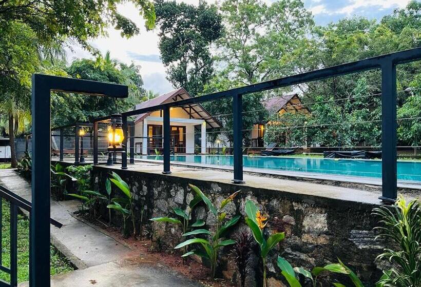 غرفة ديلوكس ثلاثية, The Countryside Udawalawe