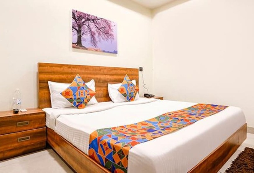غرفة ديلوكس, Fabhotel Leo Pride