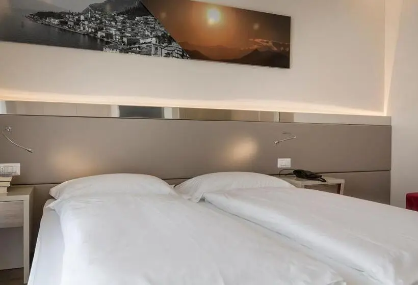 Standard-huone Järvinäkymä, Atilius Adults Only