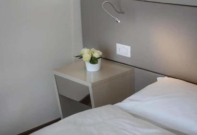 Standard-huone Näkymä, Atilius Adults Only