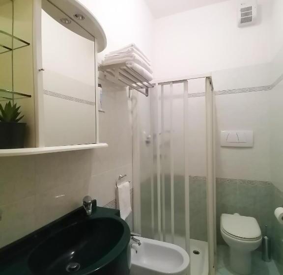 غرفة قياسية, California Pastry