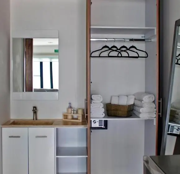 Standard-studio, Grand Gardenia