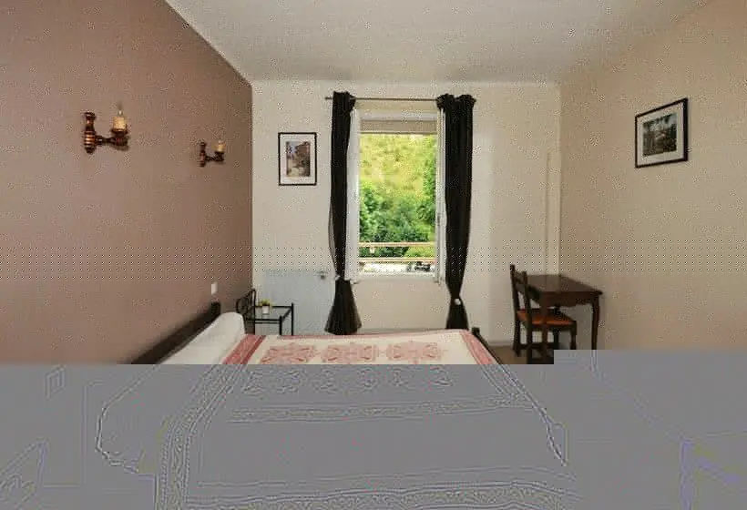 Standard-huone, Hôtel Les Bateliers