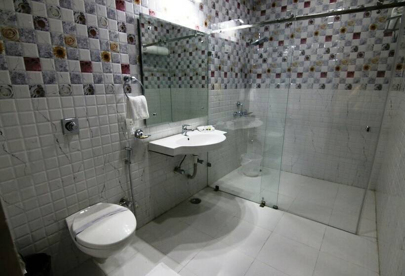 스탠다드 룸, Trinetar Gardens