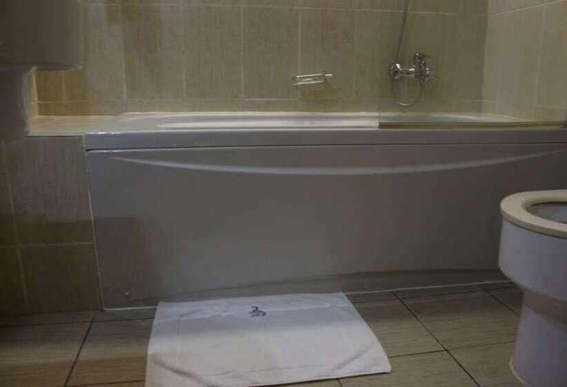 Junior Suite, Particular Destiny Suites