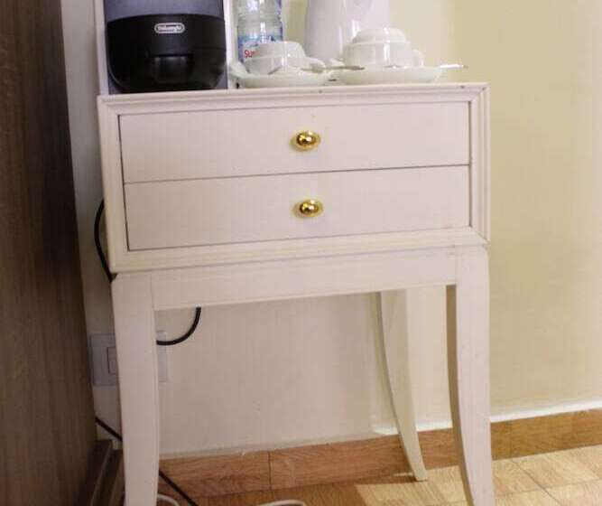 Junior Suite, Particular Destiny Suites