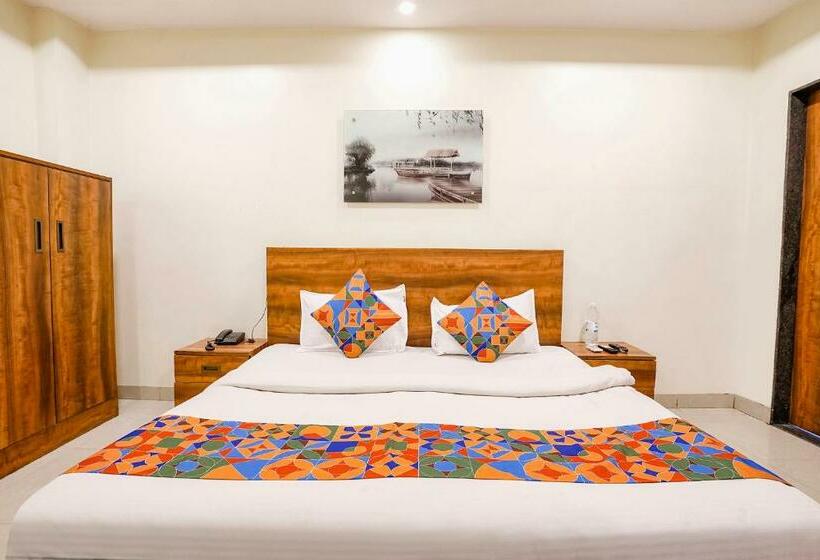 غرفة ديلوكس, Fabhotel Leo Pride