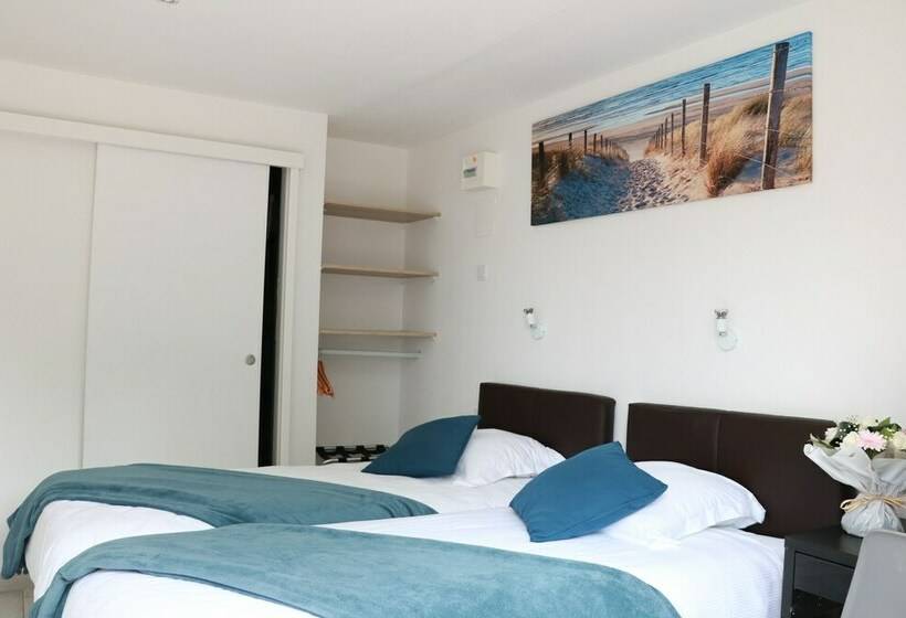 标准间, Chez Mireille Reingam Park