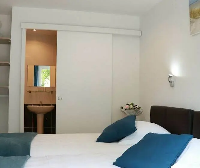 اتاق استاندارد, Chez Mireille Reingam Park