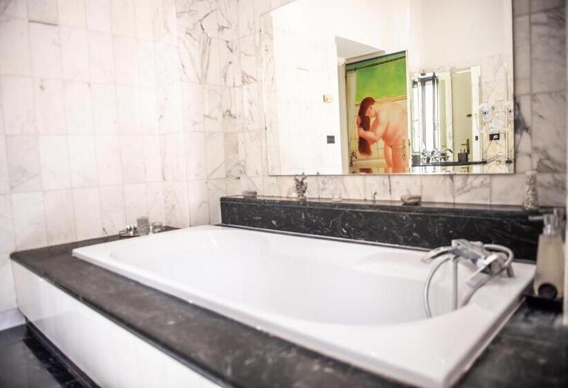 شقة غرفتين, B&b Boteroom