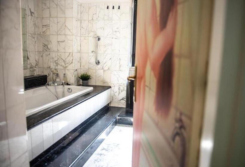 شقة غرفتين, B&b Boteroom