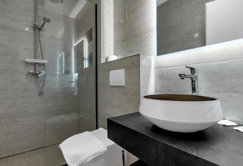 스탠다드 룸, Beach Hotel Božikovina
