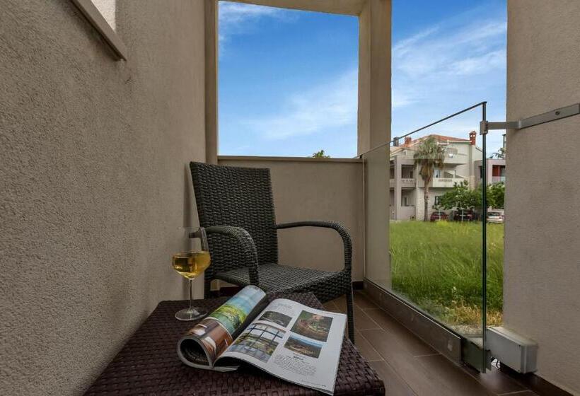 اتاق استاندارد, Beach Hotel Božikovina