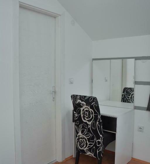 اتاق استاندارد, Prenociste Bojan 017