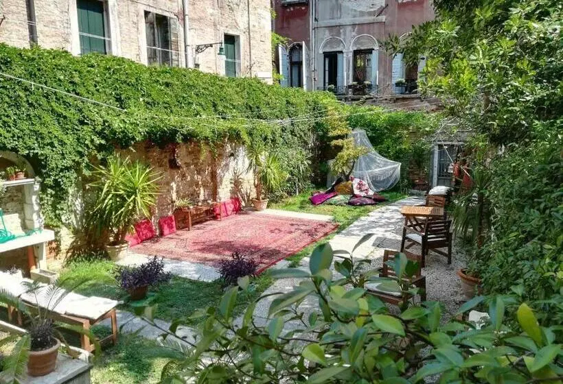 سوییت خانوادگی, Venezia Naturalmente