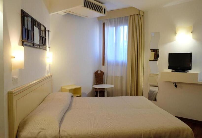 اتاق استاندارد, Ai Do Mori