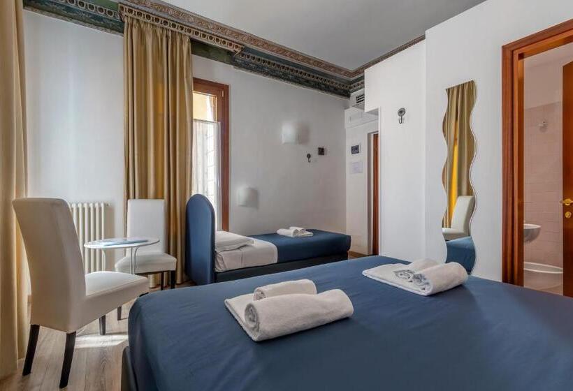 اتاق استاندارد سه نفره, Ai Do Mori