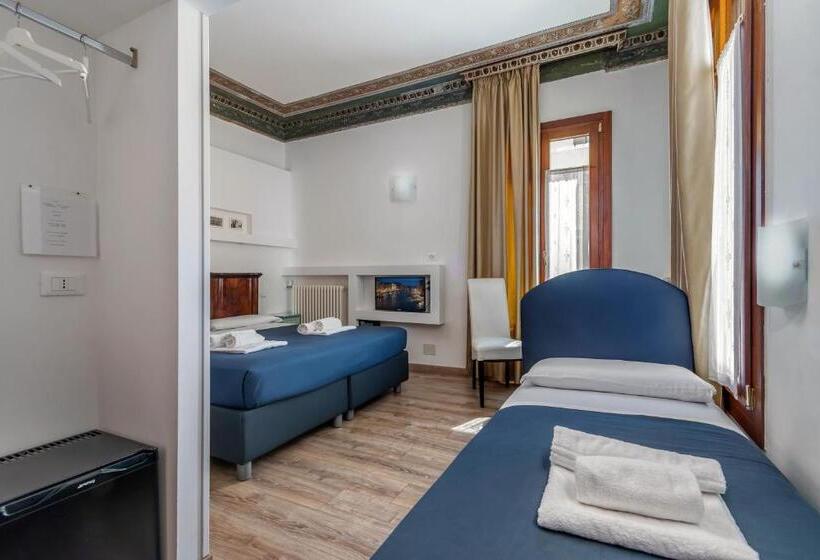 اتاق استاندارد سه نفره, Ai Do Mori