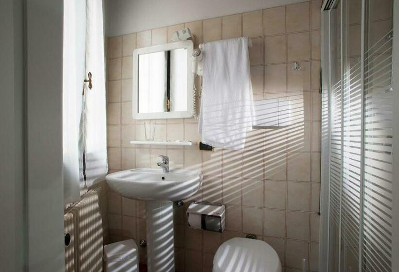 스탠다드 트리플 룸, Al Castello