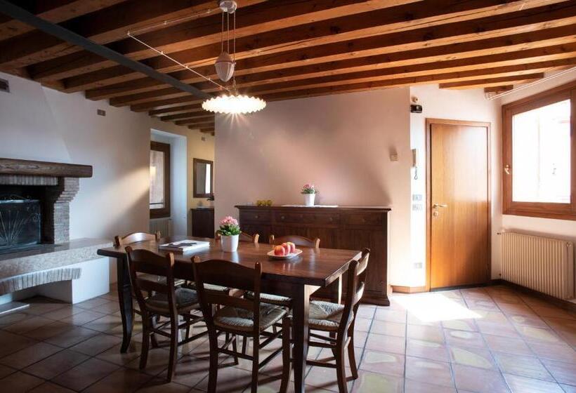 침실 1개 아파트, Al Castello