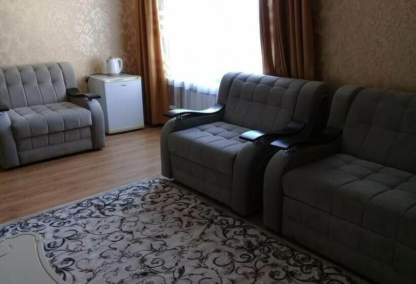 اتاق سوپریور, Bashnya