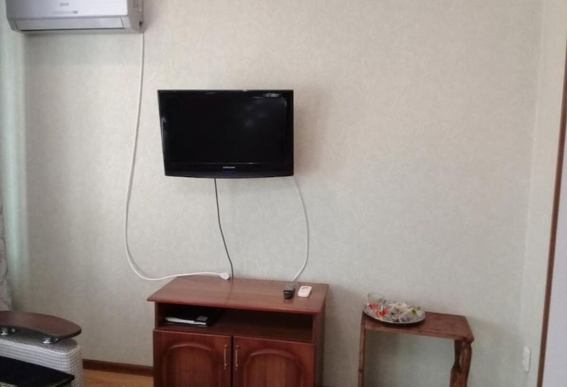 اتاق لوکس, Bashnya