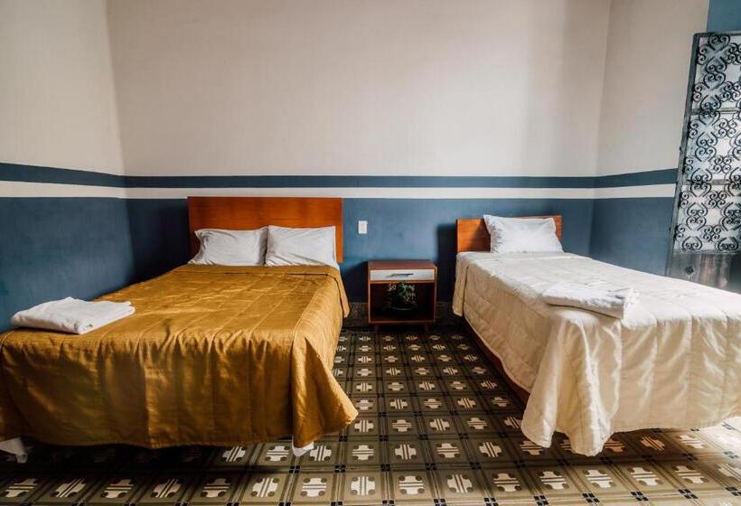 اتاق استاندارد سه نفره, Casa Veeyuu