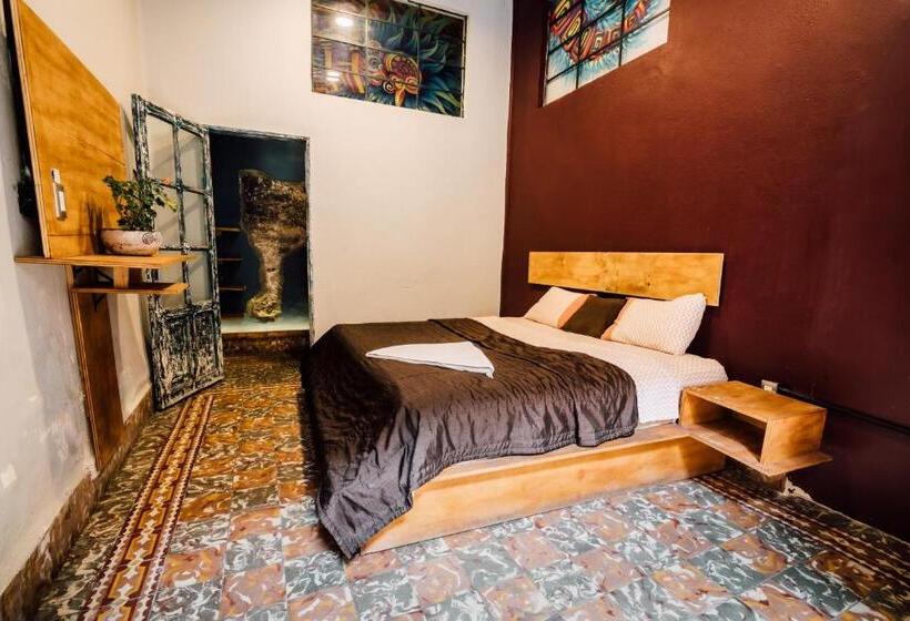 اتاق استاندارد با سرویس بهداشتی مشترک, Casa Veeyuu