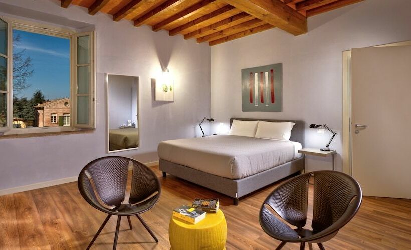 חדר סטנדרט, Cortaccia Sanvitale