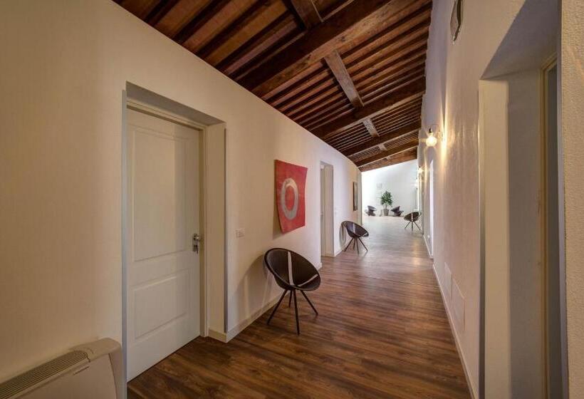 חדר סטנדרט לארבעה, Cortaccia Sanvitale