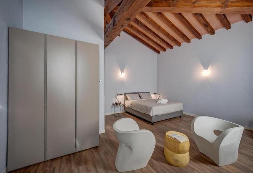 חדר סטנדרט, Cortaccia Sanvitale