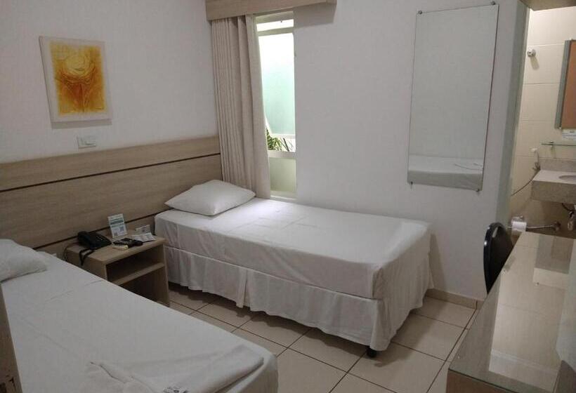 스탠다드 룸, Ellus