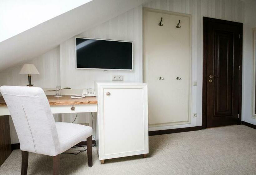 اتاق استاندارد یک نفره, Galant