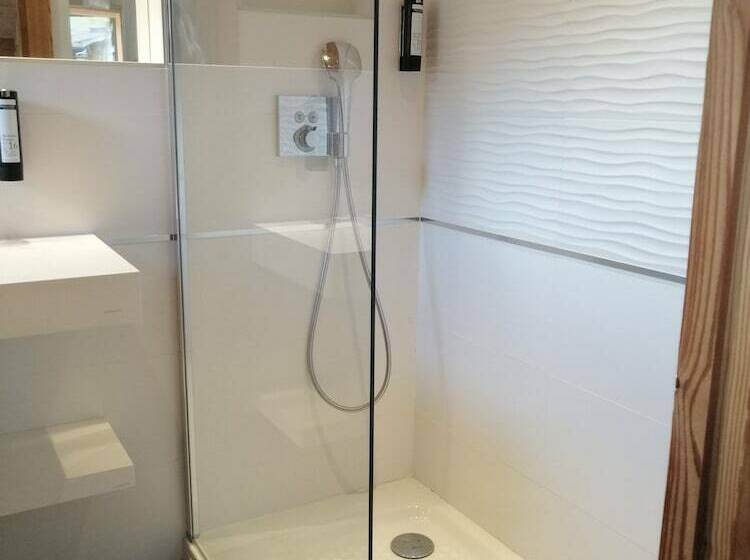 Номер Стандарт Трехместный, Hôtel Alpina & Spa Restaurant Oxalis