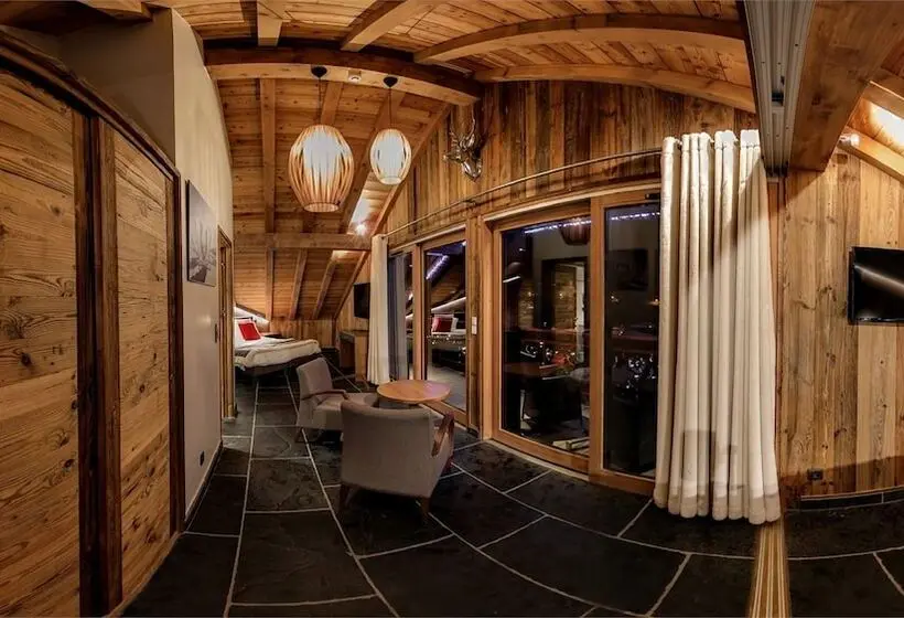سوییت جونیور, Hôtel Alpina & Spa   Restaurant Oxalis