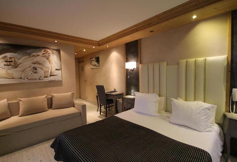 Трехместный Номер Престиж, Hôtel Alpina & Spa Restaurant Oxalis