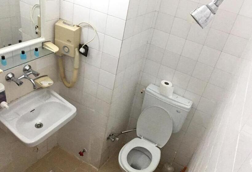 اتاق استاندارد با بالکن, Murat