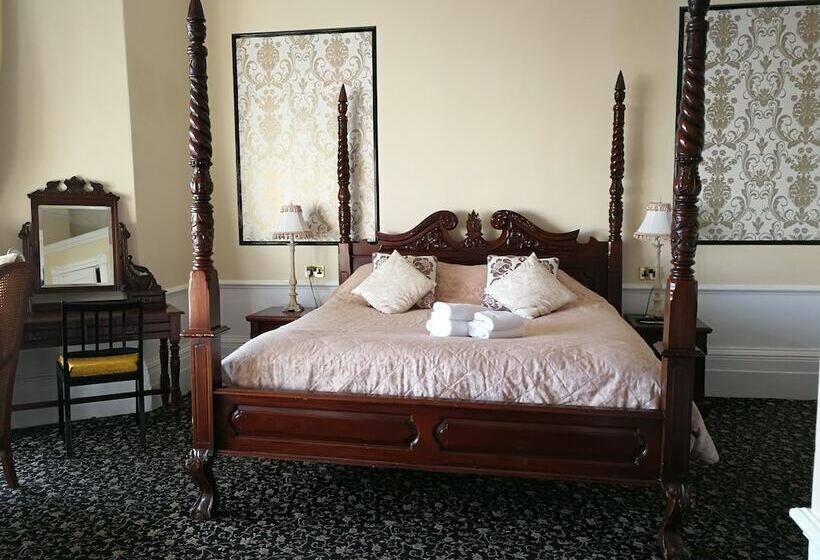 غرفة سوبيريور مطلّة علي البحر مزودة بشُرفة, Regency