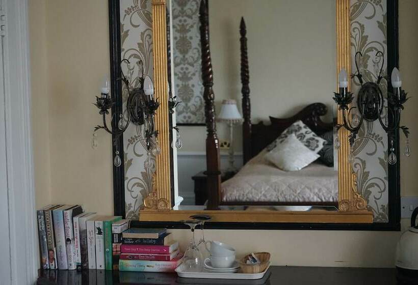 غرفة سوبيريور مطلّة علي البحر مزودة بشُرفة, Regency