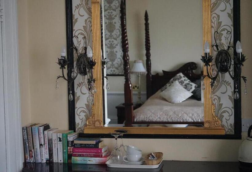 غرفة سوبيريور مطلّة علي البحر مزودة بشُرفة, Regency