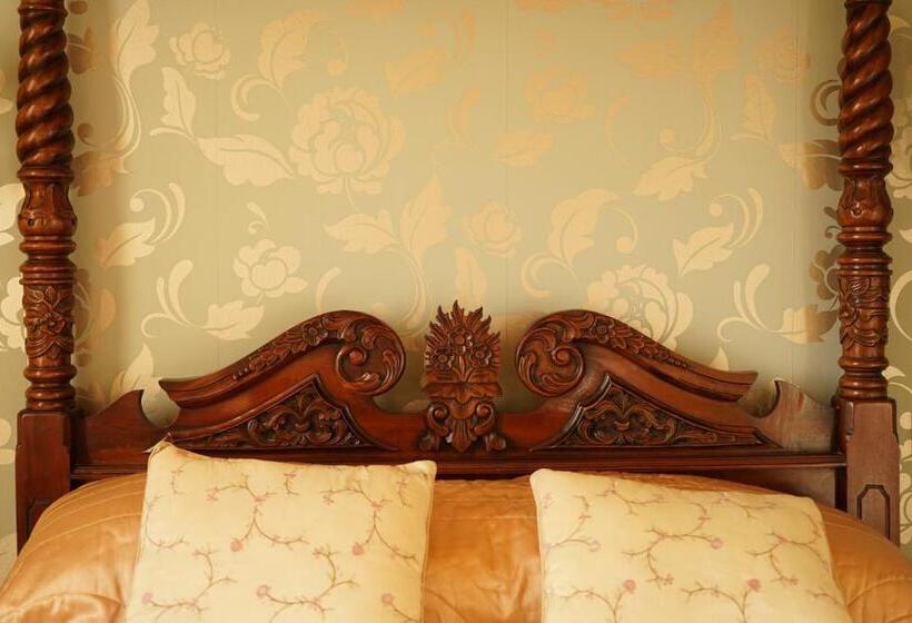 غرفة قياسية مطلّة علي البحر, Regency