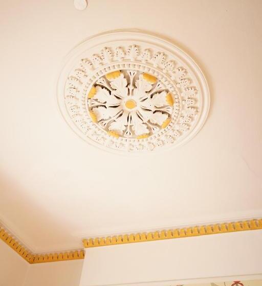 غرفة ديلوكس, Regency