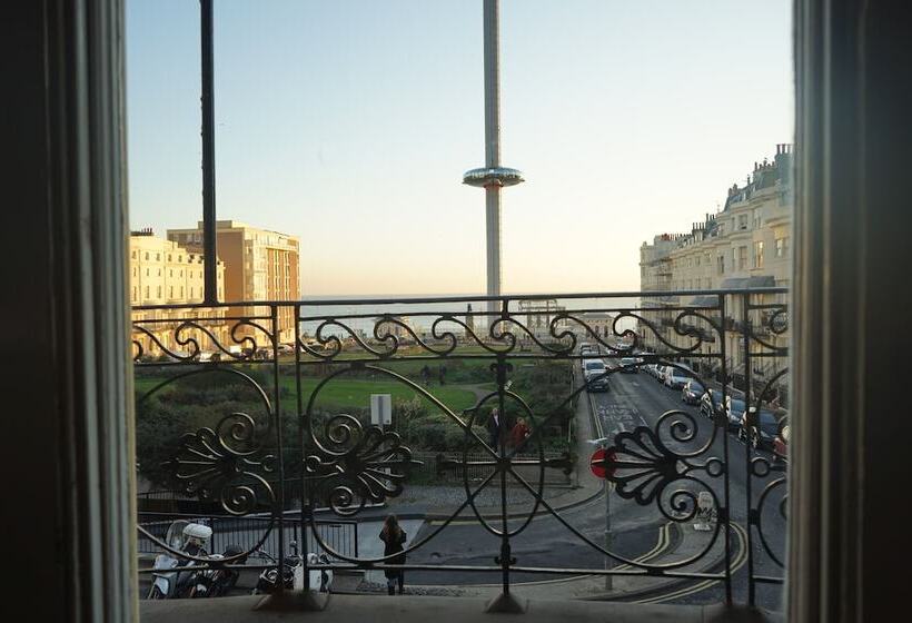 غرفة سوبيريور مطلّة علي البحر مزودة بشُرفة, Regency