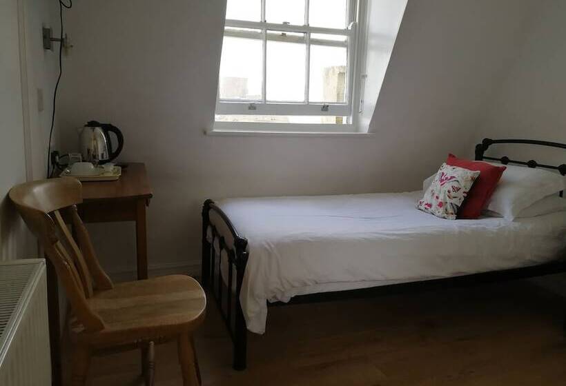 غرفة أساسية سرير مزدوج, Regency