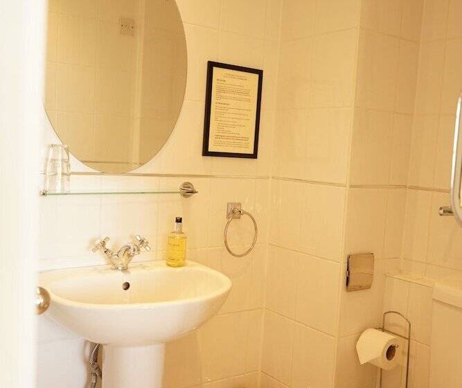 غرفة قياسية مطلّة علي البحر, Regency