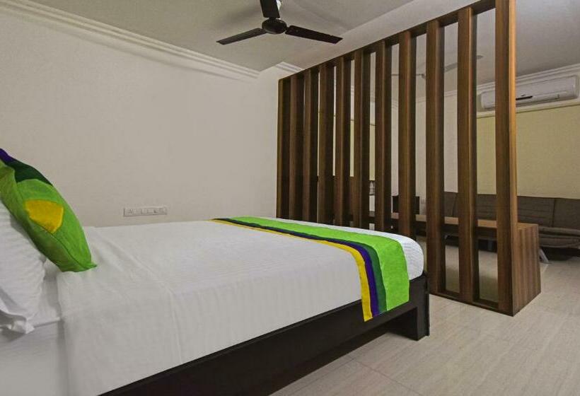 Habitació Deluxe, Treebo Samhaar Residency Thoraipakkam
